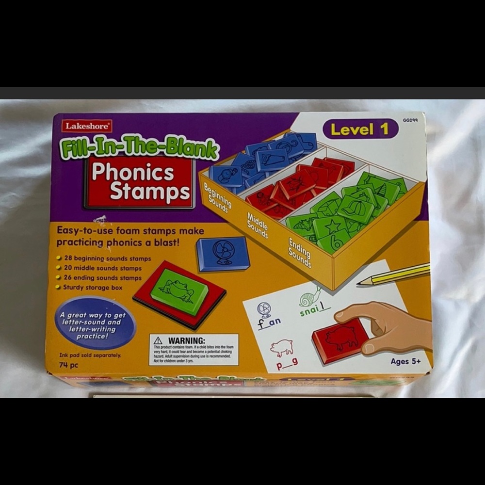Lakeshore Fill in the Blanks Phonics Stamps